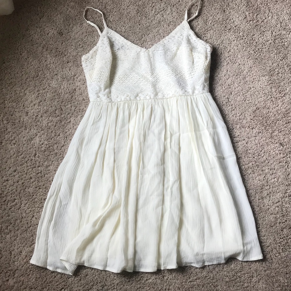 NWT White summer dress